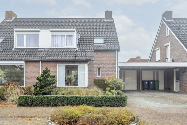 Foto 49 van Burgemeester Poortstraat 30