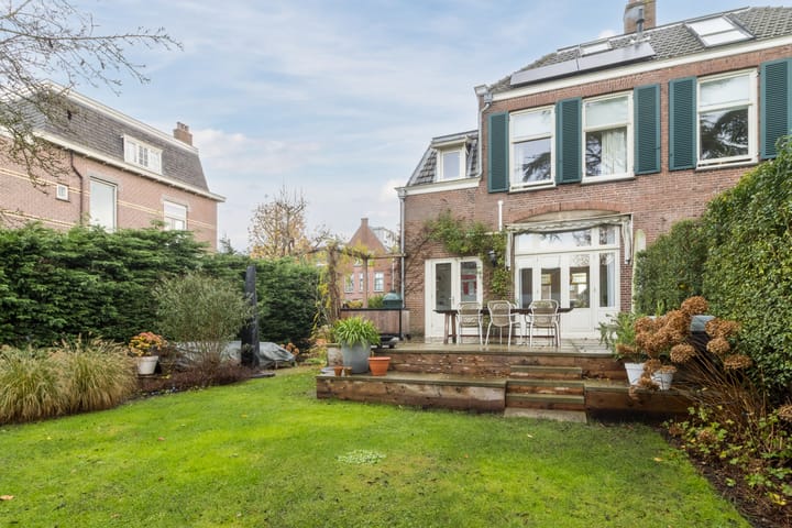 Foto 44 van Burgemeester Colijnstraat 38