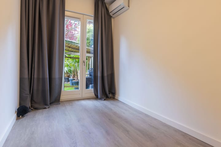 Photo 22 of Jekerstraat 64