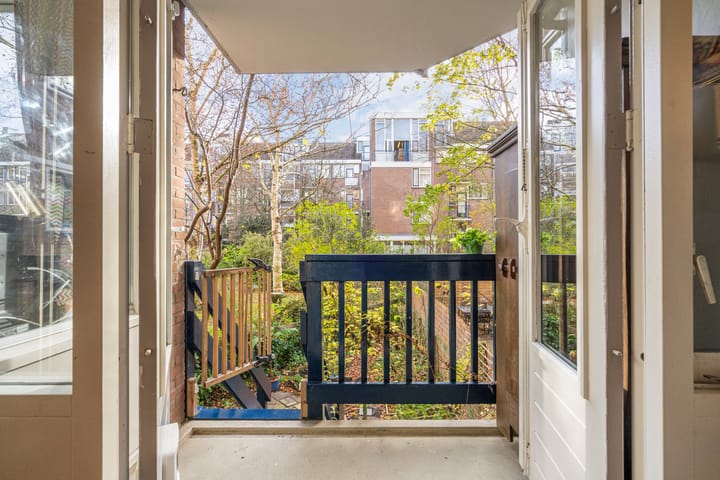 Foto 23 van Commelinstraat 452