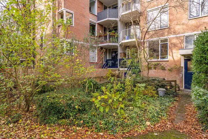 Foto 26 van Commelinstraat 452