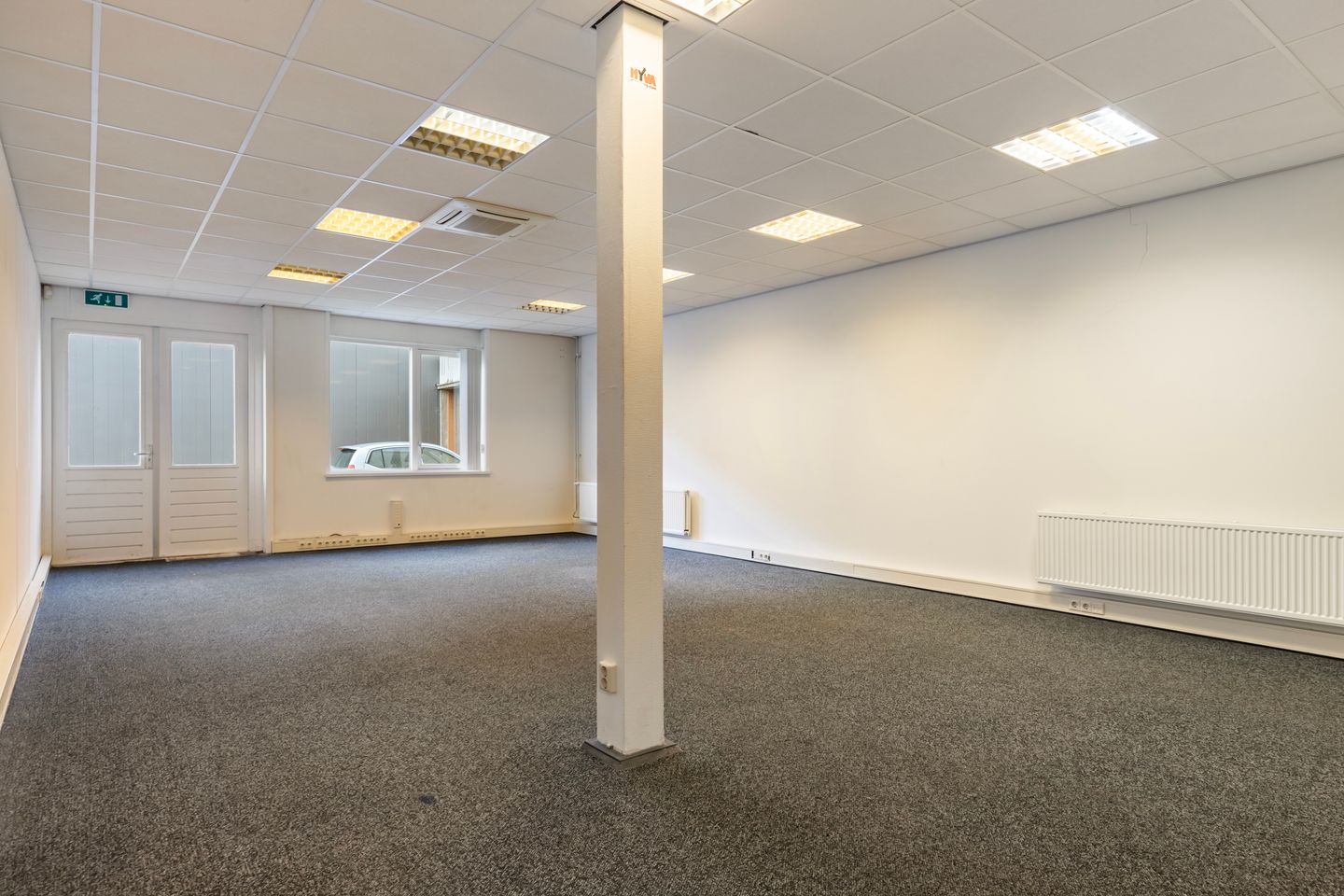 Bekijk foto 2 van Ondernemingsweg 3