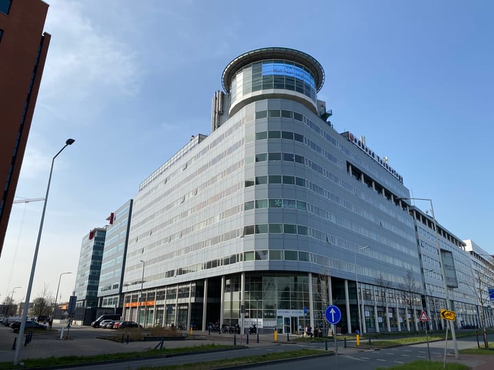 Regulusweg 11, Den Haag