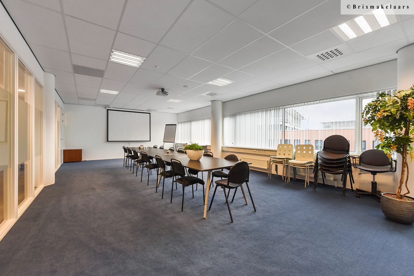 Bekijk foto 4 van Regulusweg 11