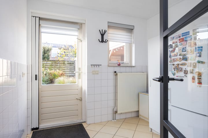 Photo 10 of Koningin Julianalaan 17