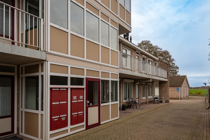 Photo 3 of Zuiderzeestraatweg 66-C