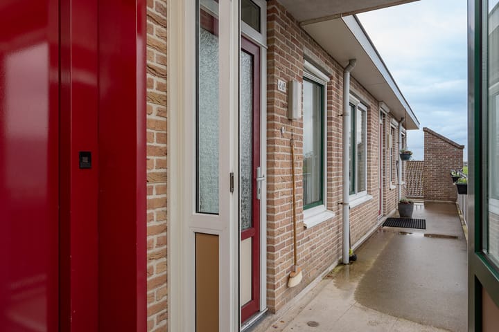 Photo 7 of Zuiderzeestraatweg 66-C