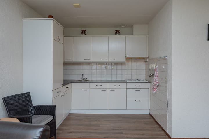 Photo 19 of Zuiderzeestraatweg 66-C