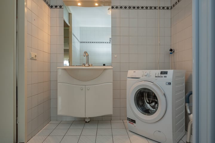 Photo 23 of Zuiderzeestraatweg 66-C