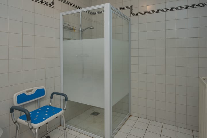 Photo 24 of Zuiderzeestraatweg 66-C