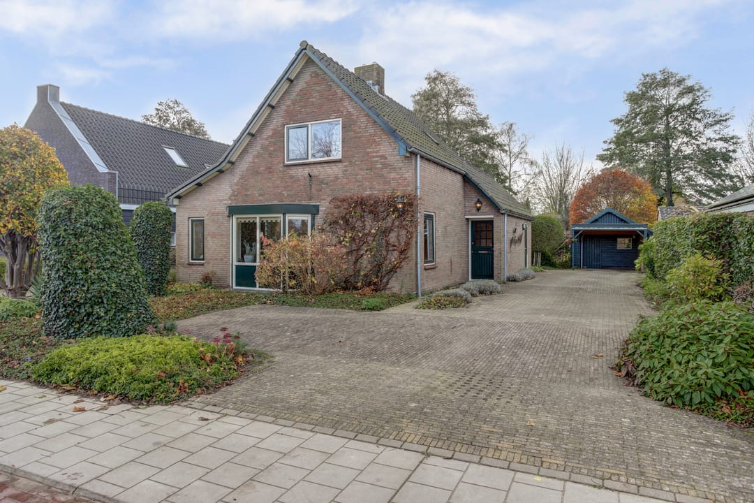 Photo 1 of Prof. Ter Veenweg 15