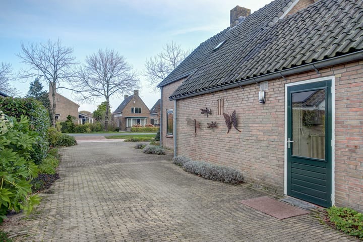 Foto 6 van Prof. Ter Veenweg 15