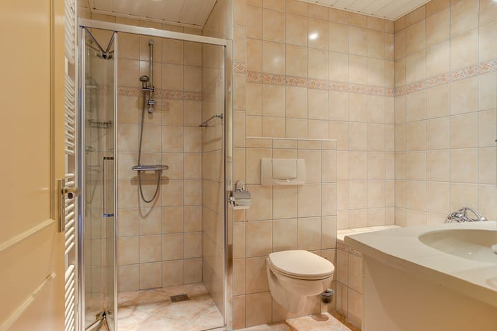 Foto 19 van Prof. Ter Veenweg 15