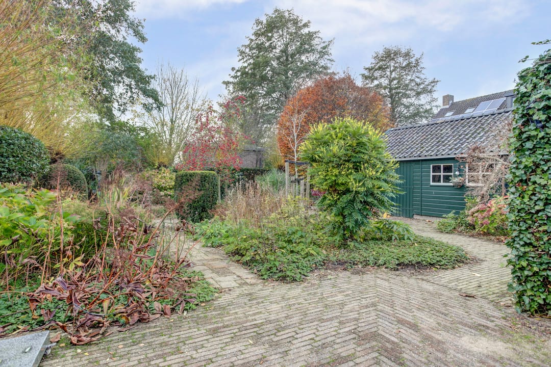 Photo 31 of Prof. Ter Veenweg 15