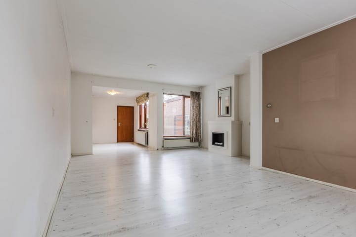 Photo 4 of Koningin Wilhelminastr 18