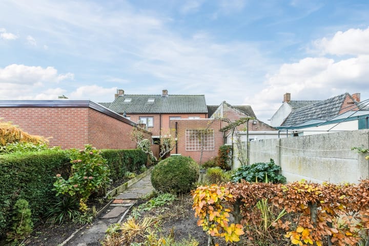 Photo 23 of Koningin Wilhelminastr 18