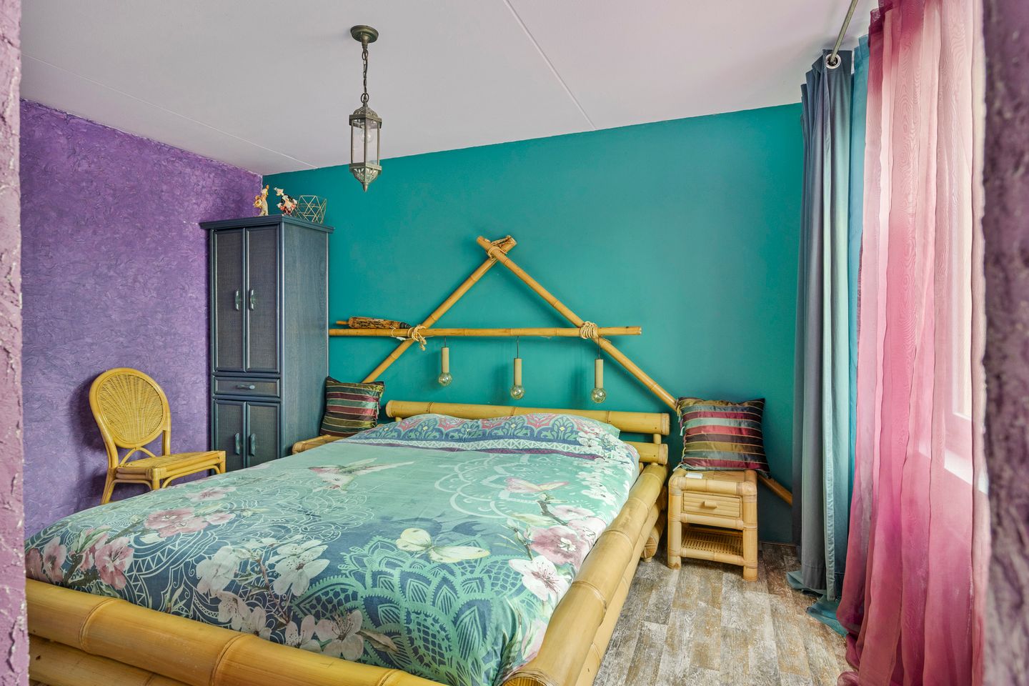 Photo 4 of Vondellaan 59