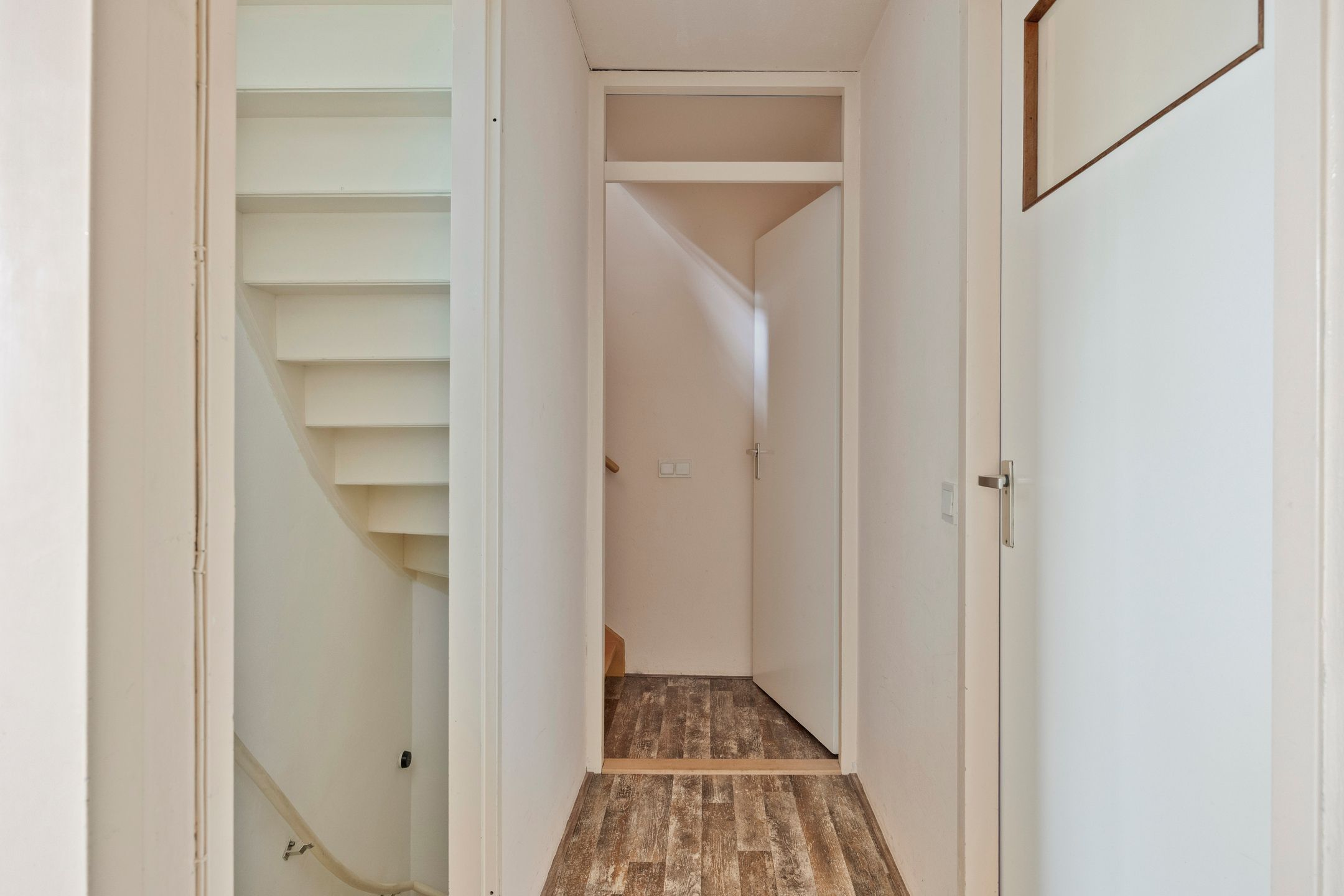 Photo 18 of Vondellaan 59