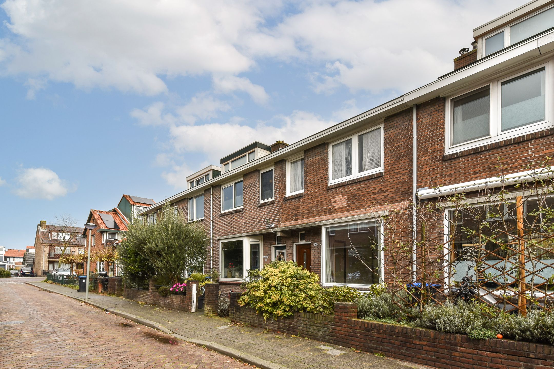 Photo 24 of Geraniumstraat 9