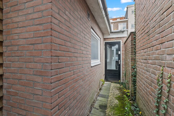 Foto 16 van Balderikstraat 23