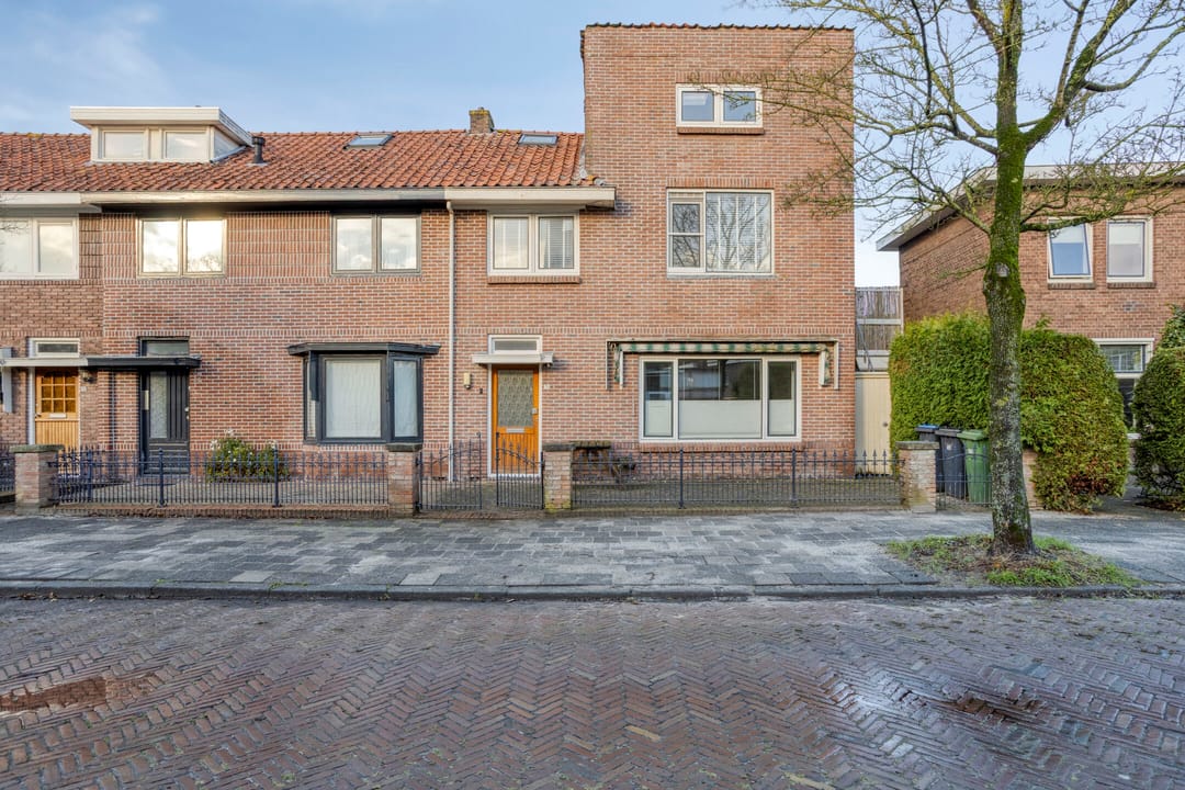 Photo 1 of Frederik Hendrikstraat 75