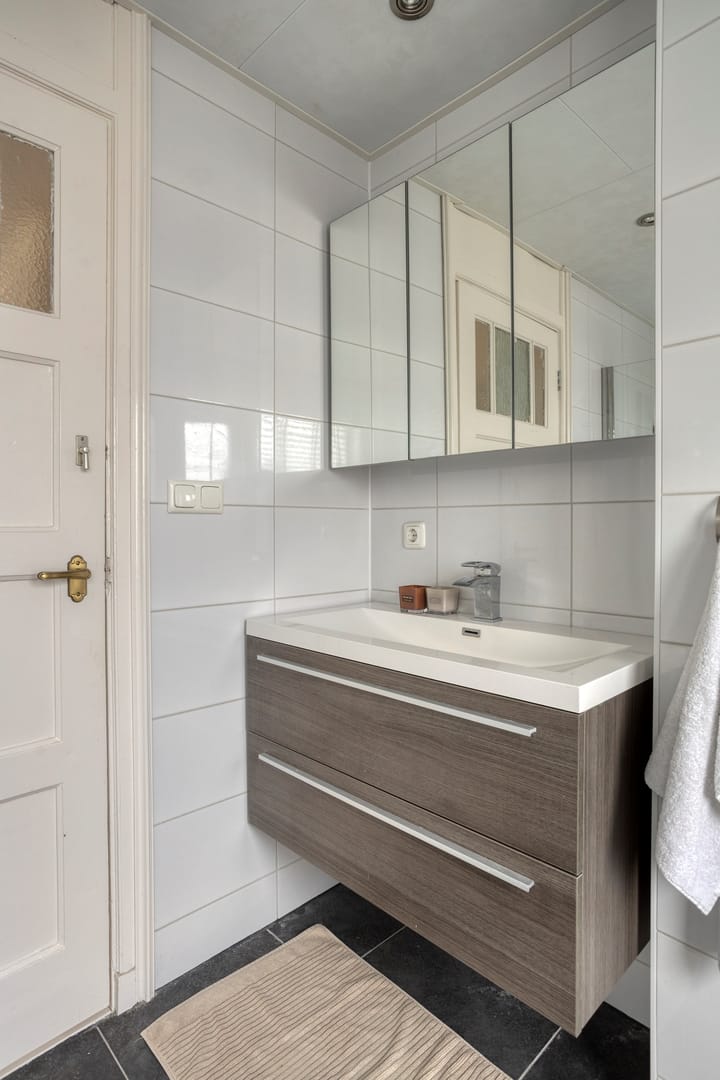 Photo 29 of Frederik Hendrikstraat 75