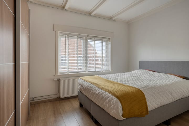 Photo 32 of Frederik Hendrikstraat 75