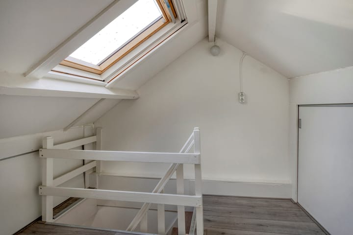 Photo 34 of Frederik Hendrikstraat 75