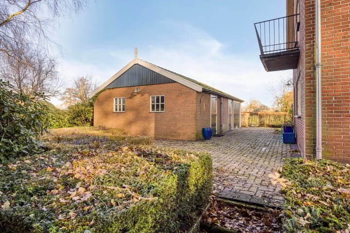 Photo 33 of Broekdijk 7