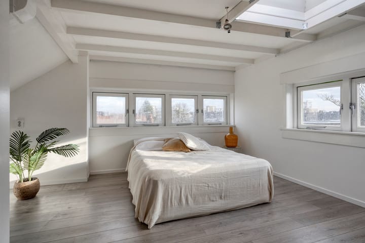 Photo 38 of Frederik Hendrikstraat 75