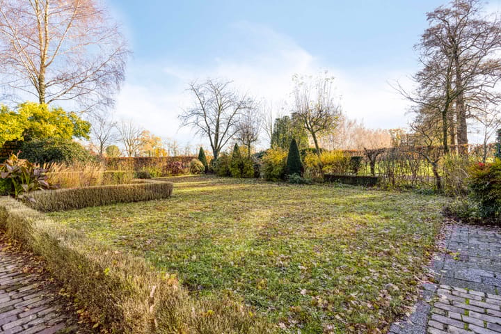 Photo 38 of Broekdijk 7