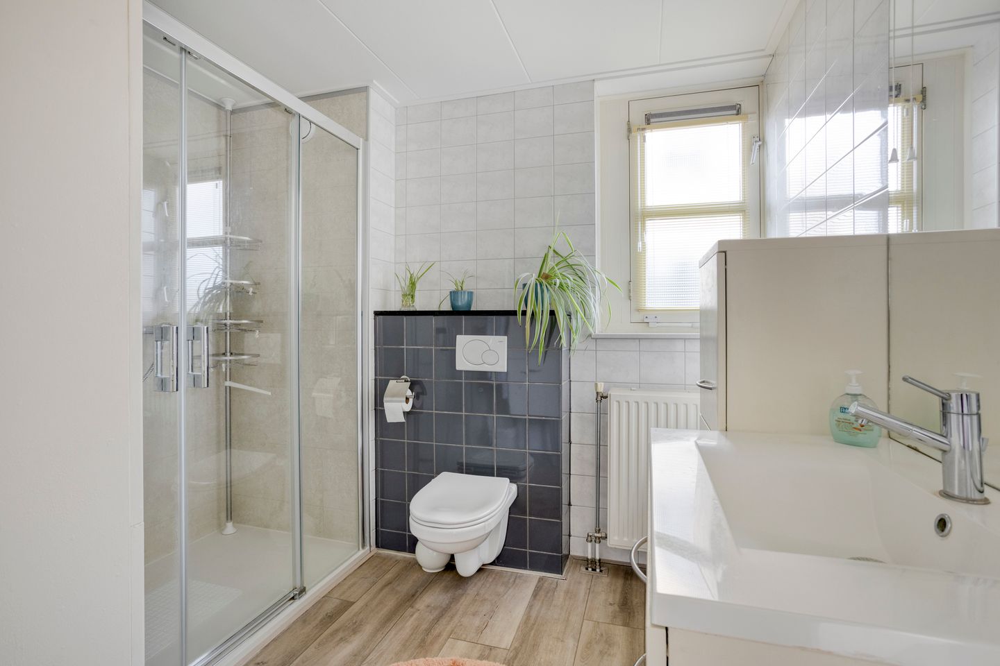 Photo 19 of Ir.Lelylaan 56