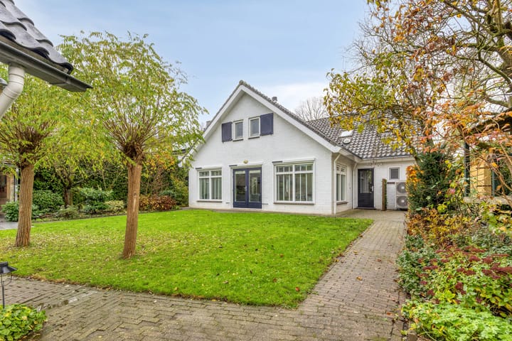 Photo 2 of Schoolstraat 3