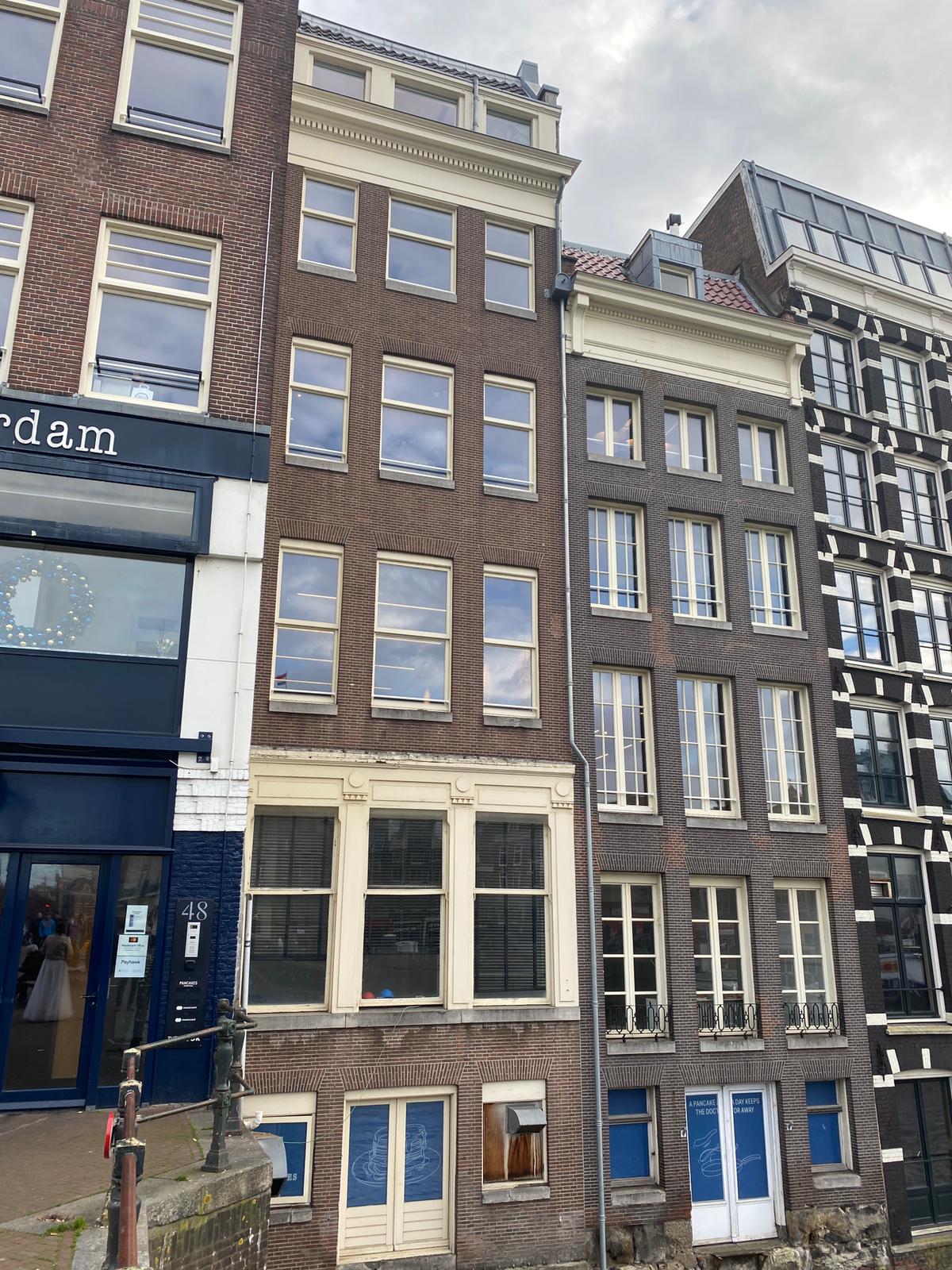 View photo 3 of Prins Hendrikkade 48