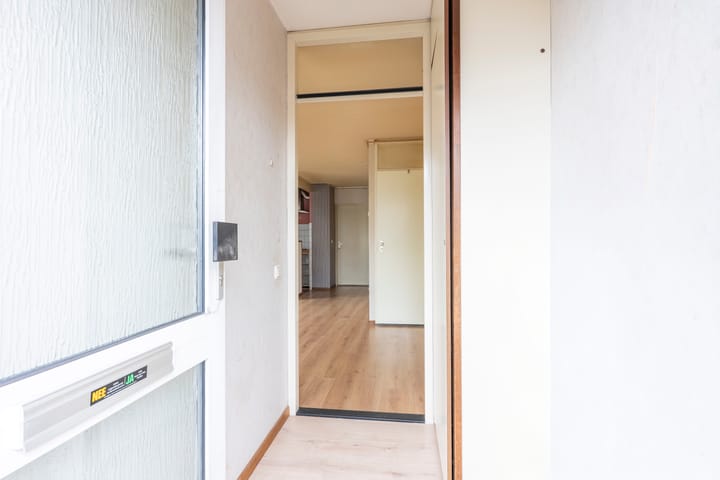 Photo 3 of Landvoogdstraat 106