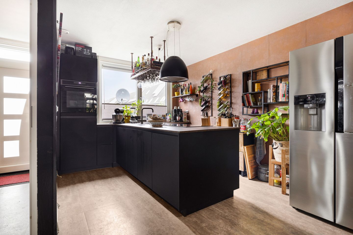 Foto 10 van L.C. van der Vlugtstraat 9