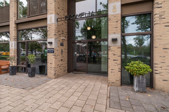 Photo 4 of Mangoweg 159