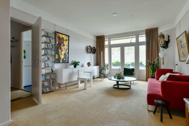 Photo 2 of Michelangelostraat 44-2