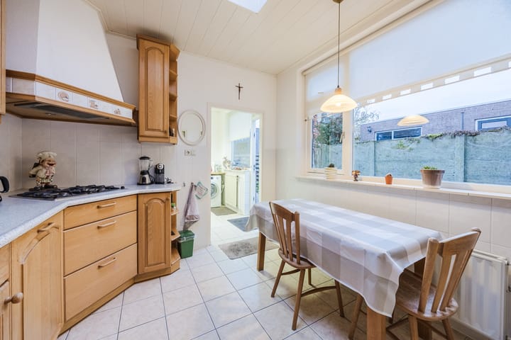 Photo 17 of Prinses Marijkestraat 12