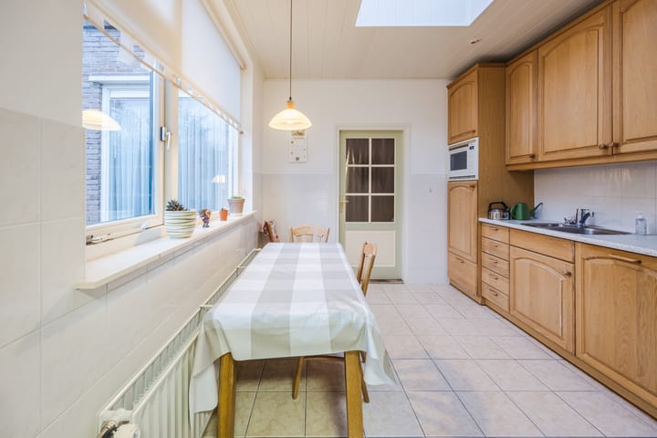 Photo 18 of Prinses Marijkestraat 12