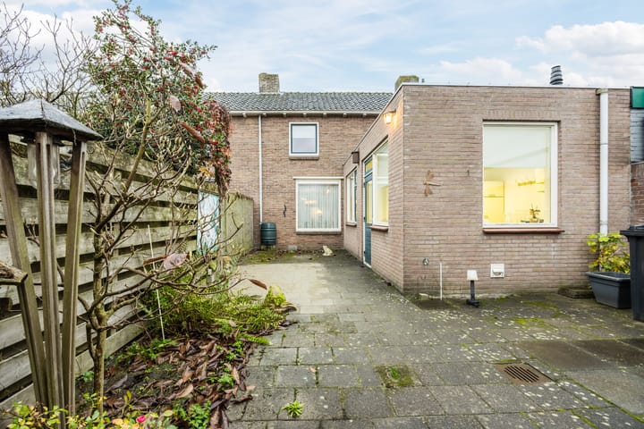 Photo 23 of Prinses Marijkestraat 12