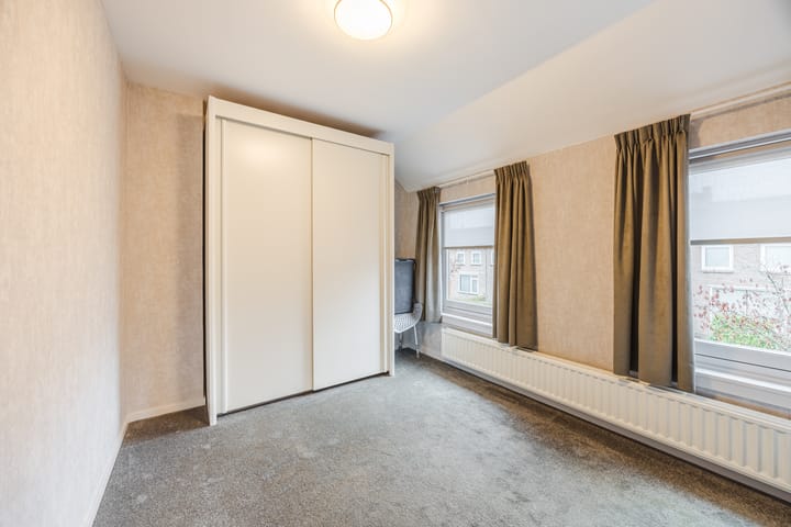 Photo 32 of Prinses Marijkestraat 12