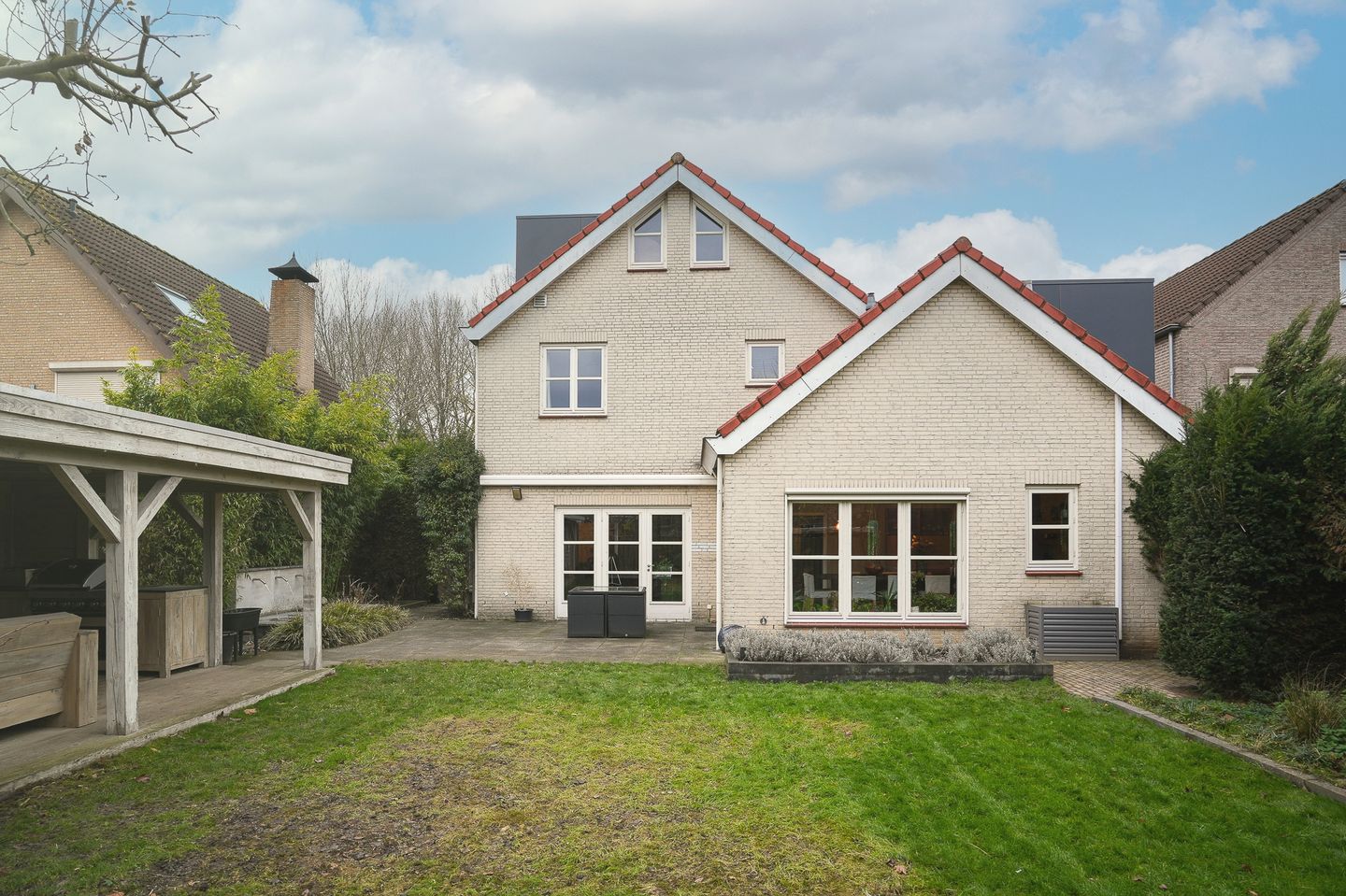 Photo 1 of Kraanvogellaan 34