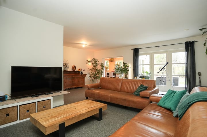 Photo 6 of Kraanvogellaan 34