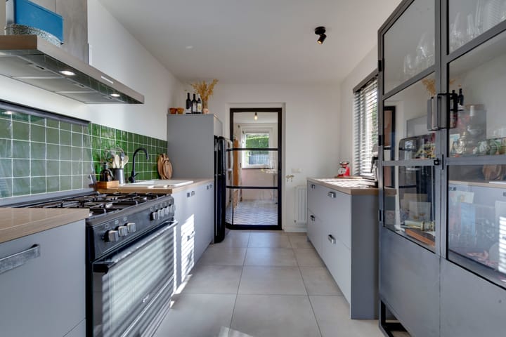 Foto 21 van Janssensstraat 102