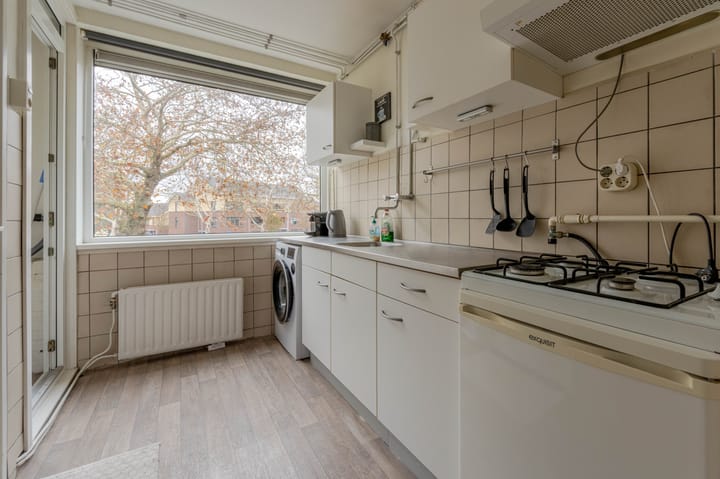 Foto 12 van Anthony Tijkenstraat 44