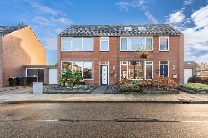 Photo 60 of Heuvelstraat 48