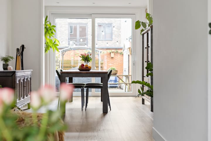 Photo 2 of E. Thomassen à Thuessinklaan 50