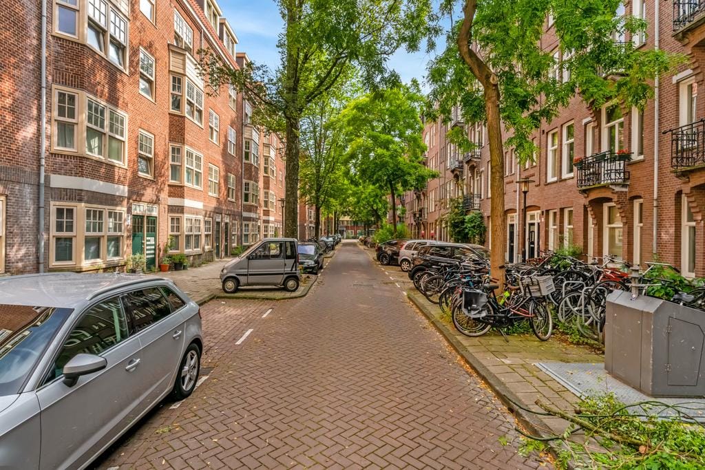 Photo 38 of Retiefstraat 15-1
