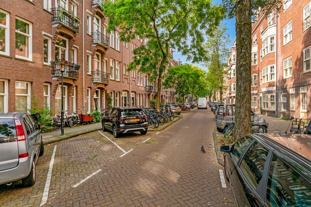 Photo 39 of Retiefstraat 15-1